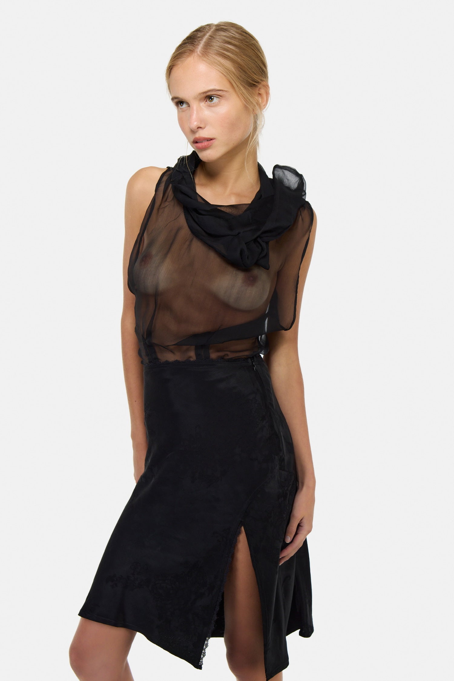 Nara top