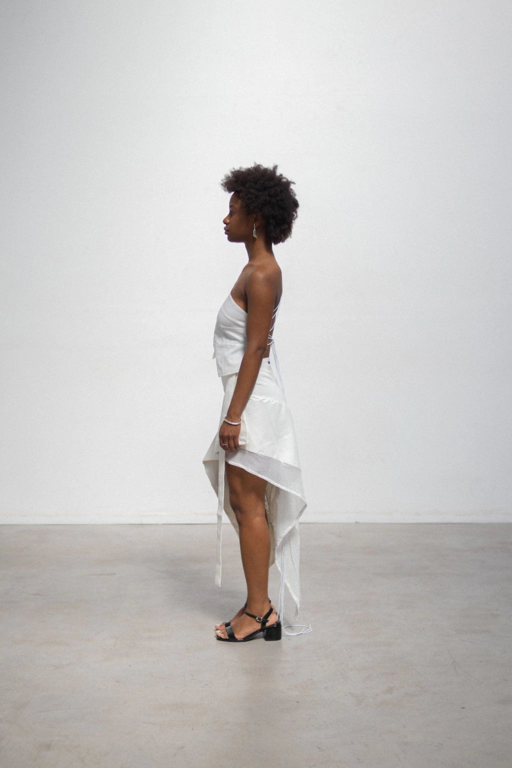 Magnetismo Skirt White