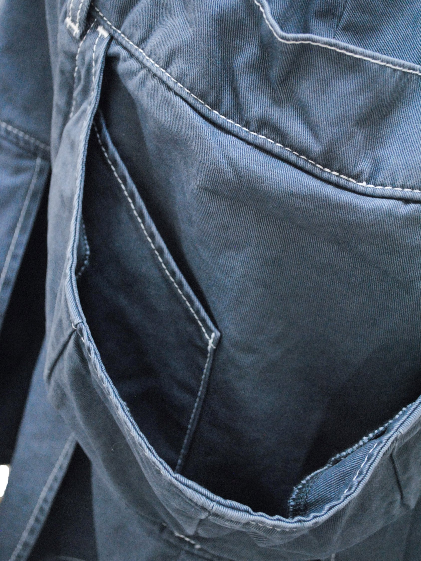 look-forward skirt