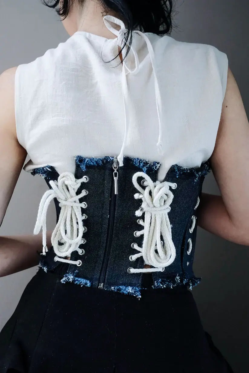 Long Skin Guipure Corset