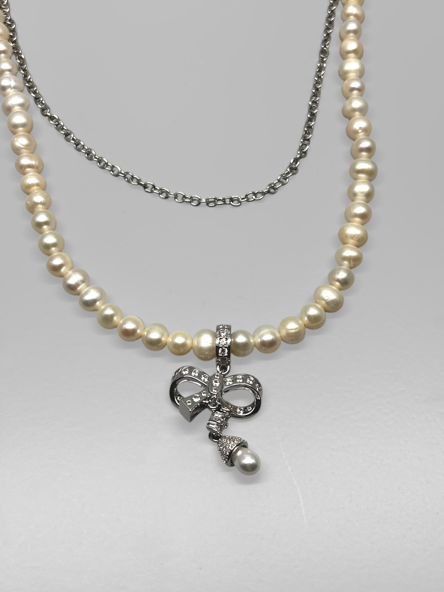 AELRINDEL LAYERED PEARL NECKLACE