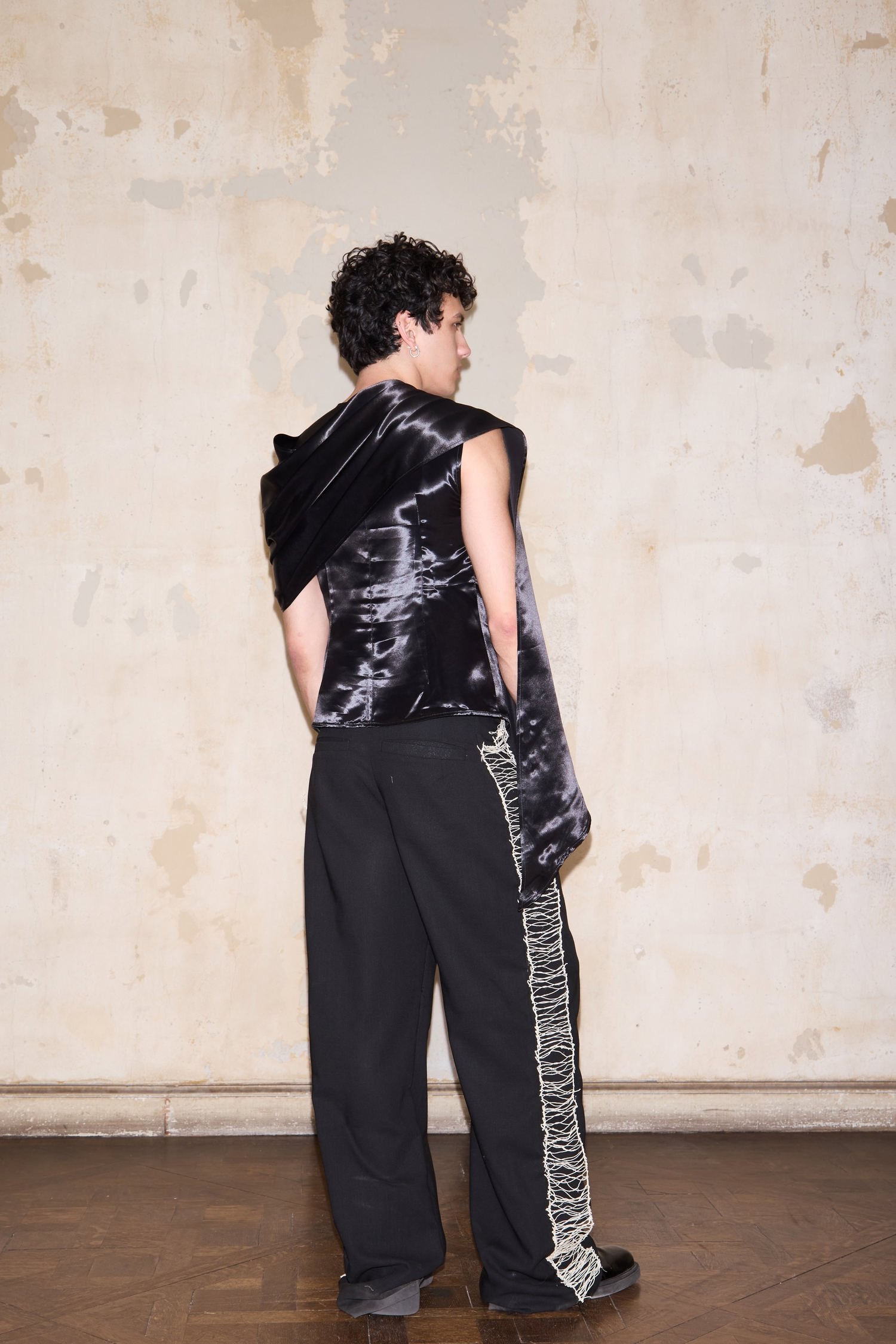 CERRITO BLOUSE BLACK SATIN