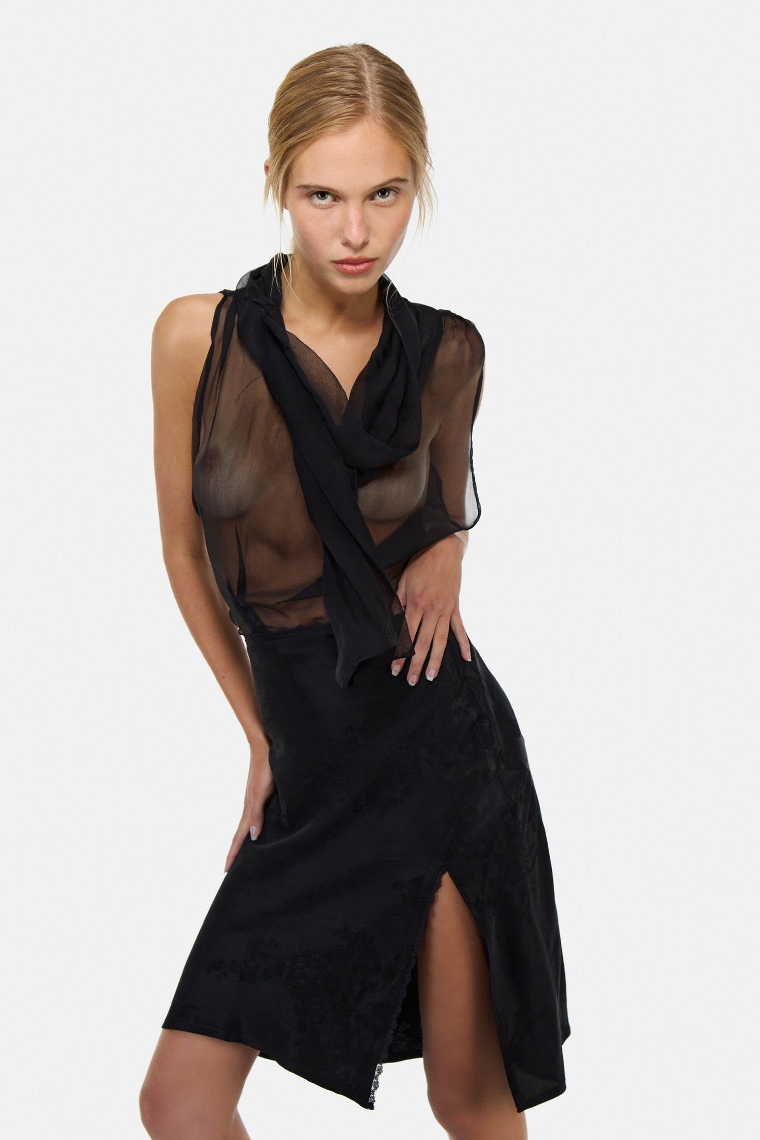 Nara top