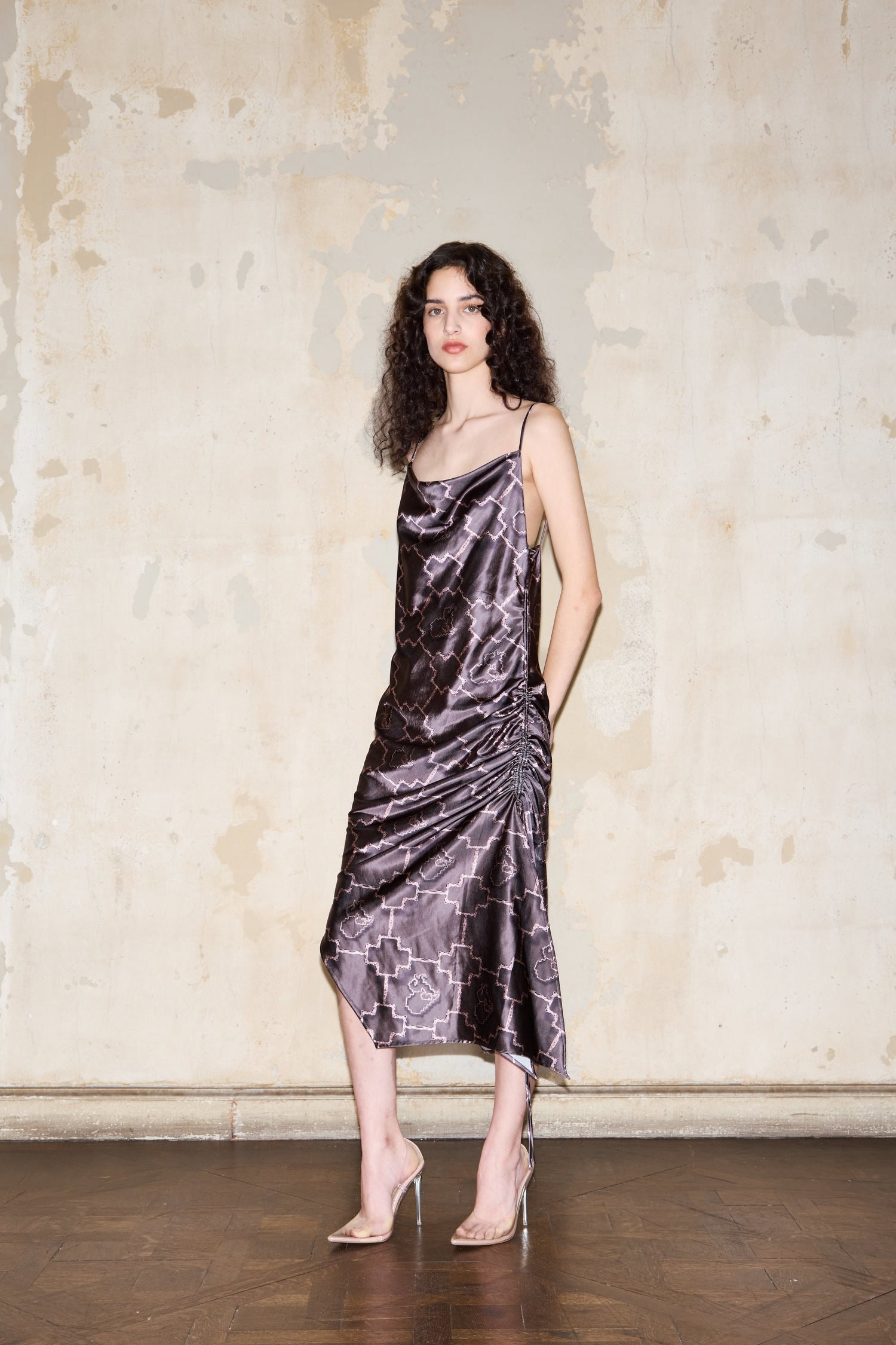 BABY DOLL DRESS BROWN PRINT