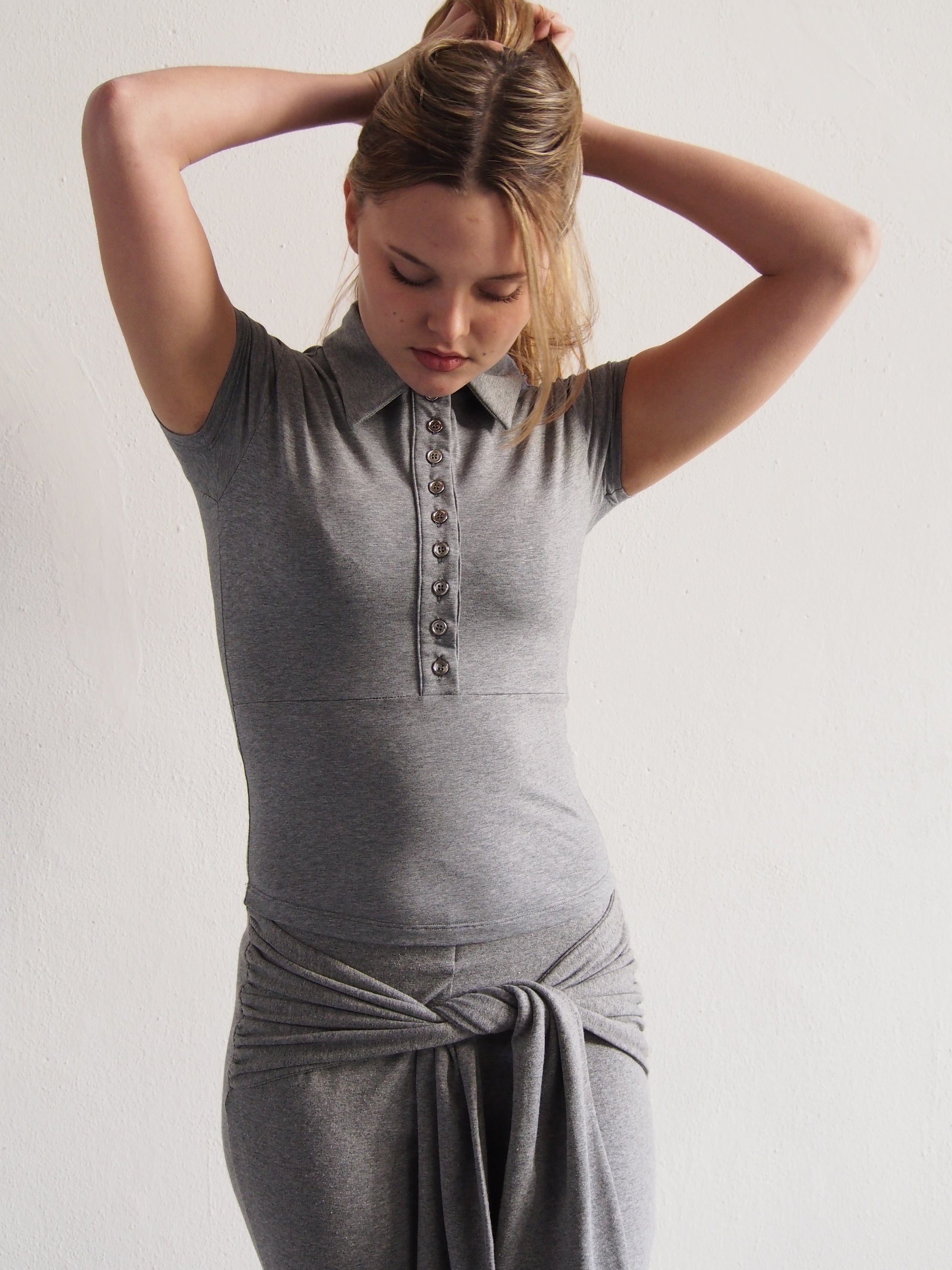 POLO TOP WITH MULTIPLE BUTTONS - GREY