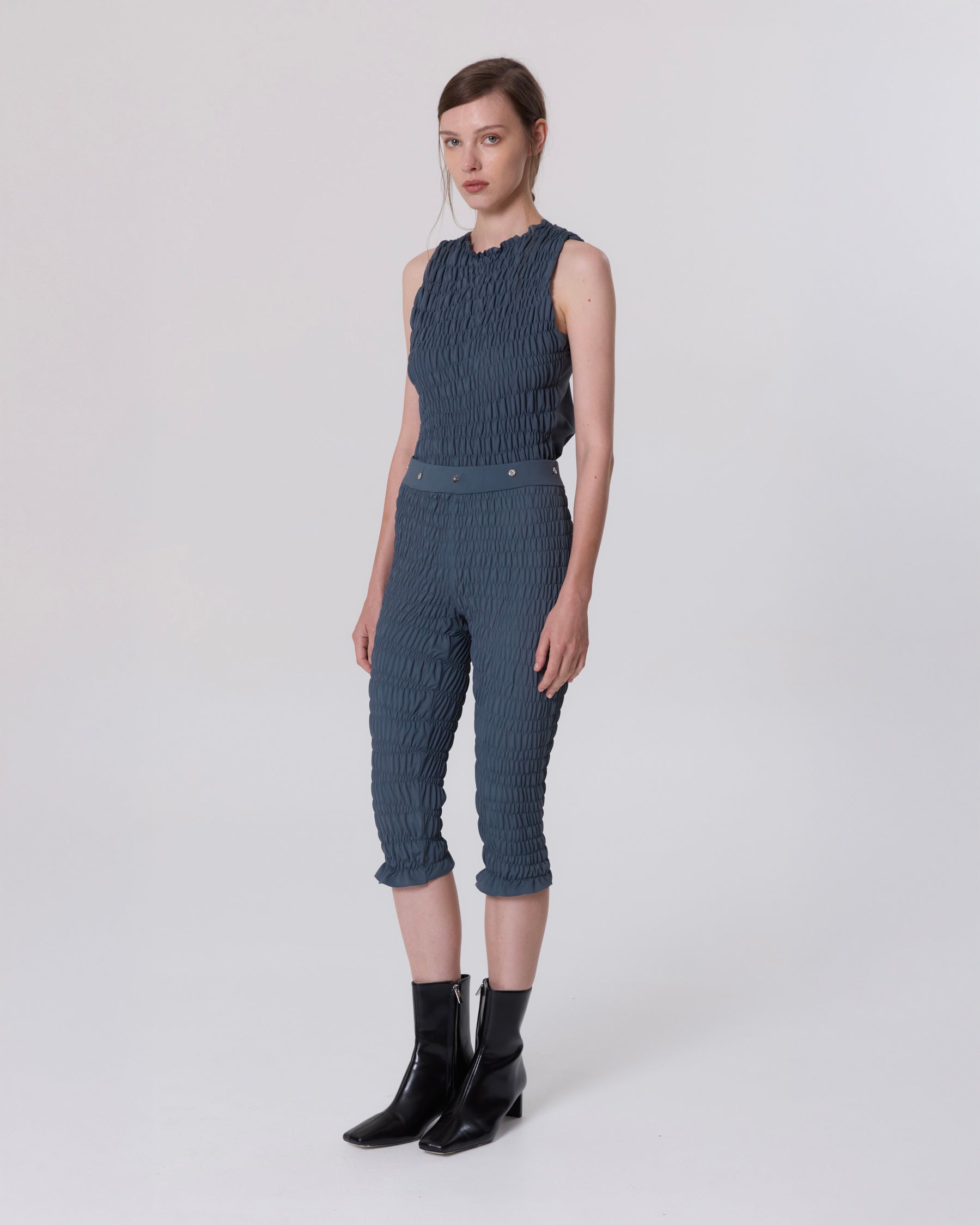 TORIO blue capri