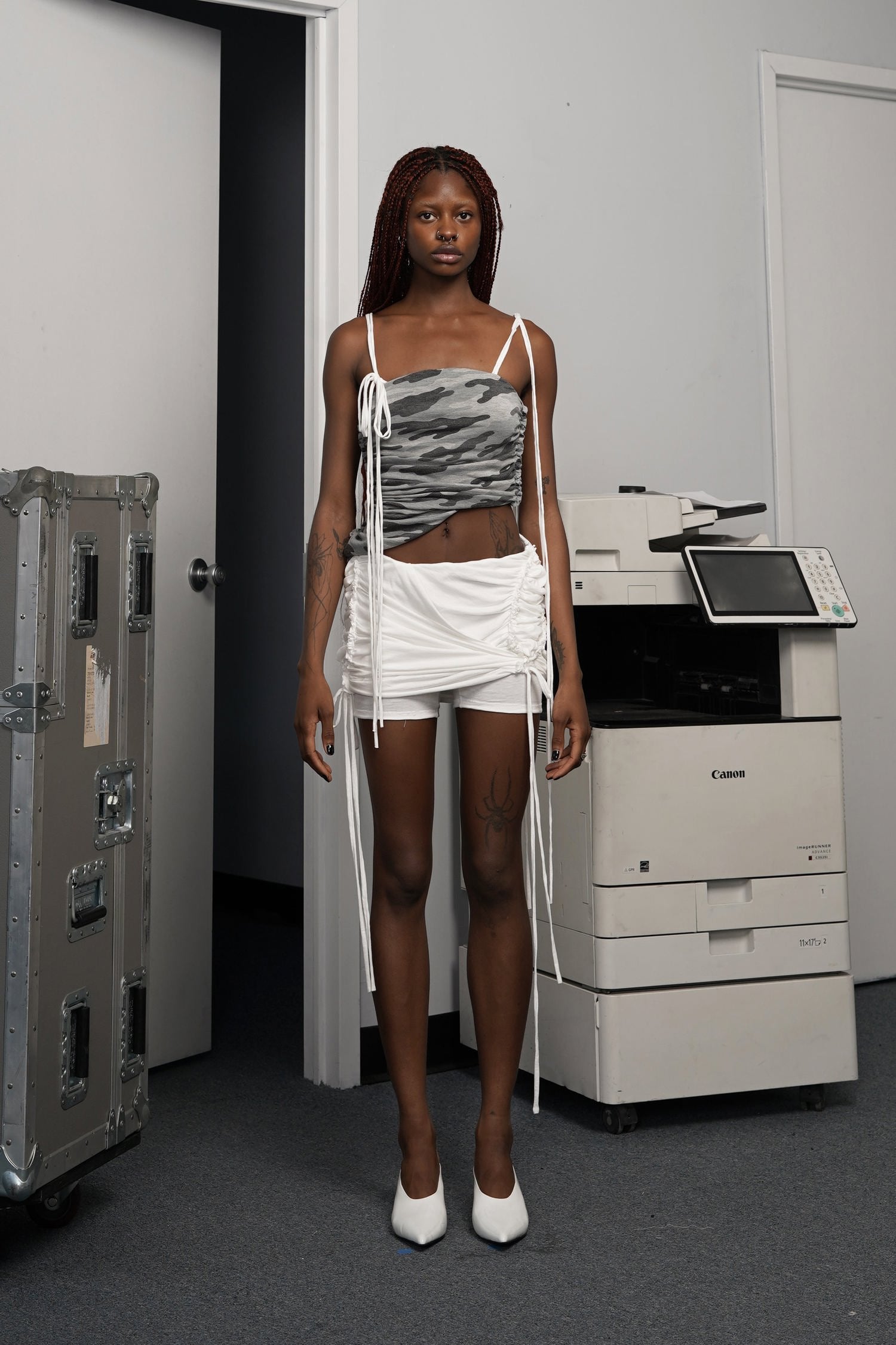 Circle Frame Skirt Pant