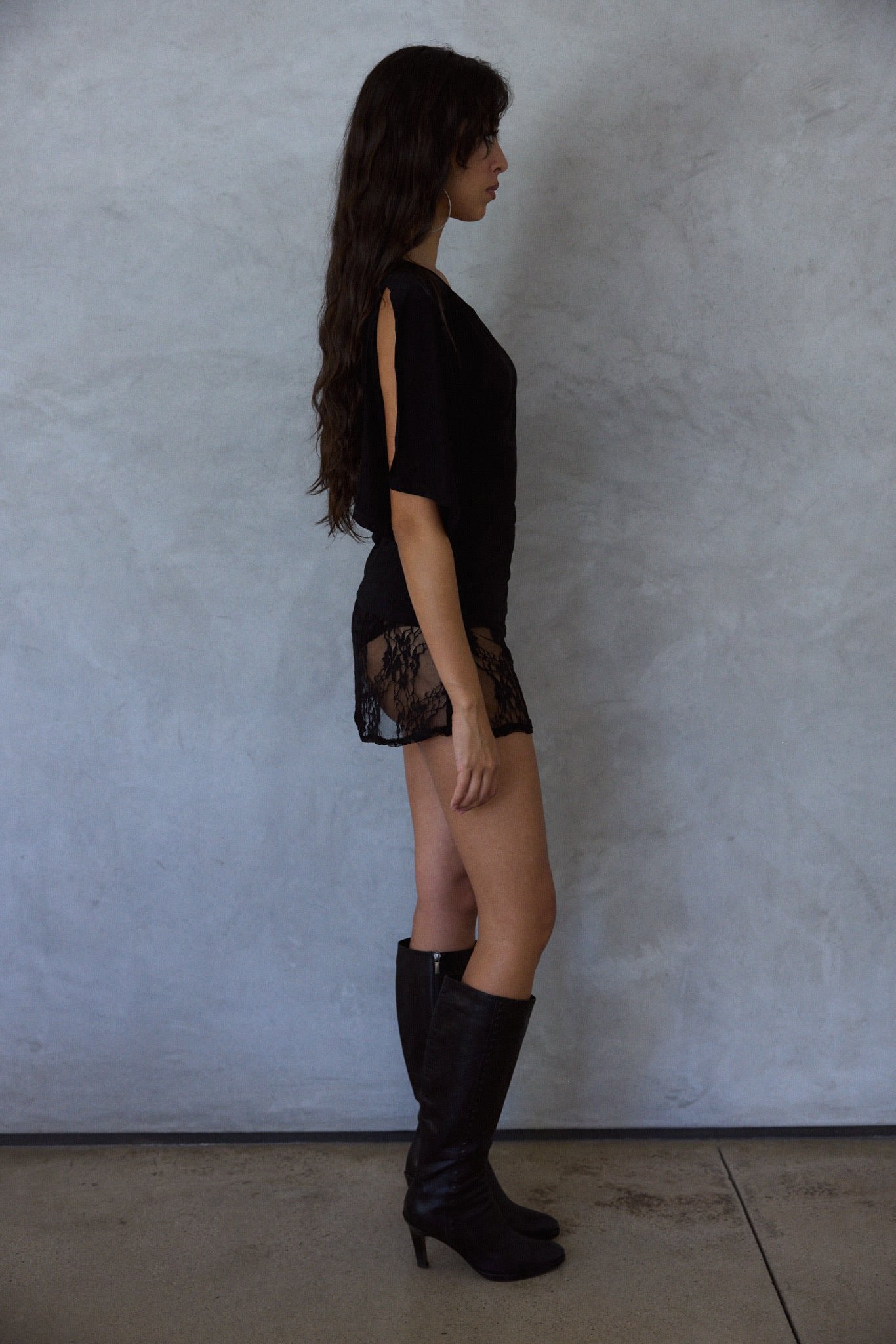 Lily Flutter Tee in Midnight