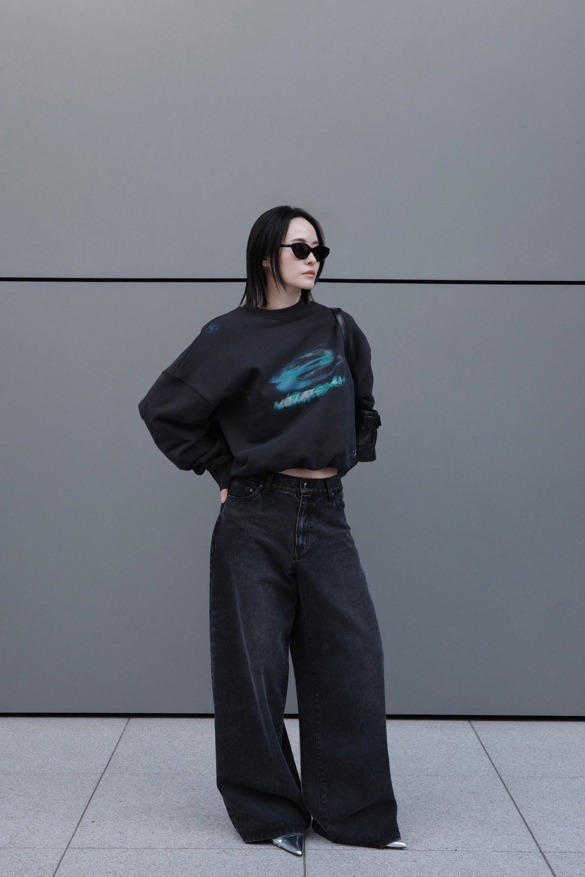 Graphic sweat