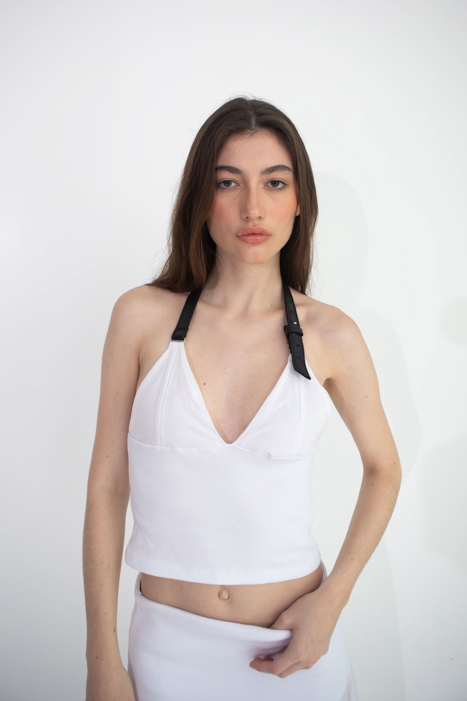 Axis top
