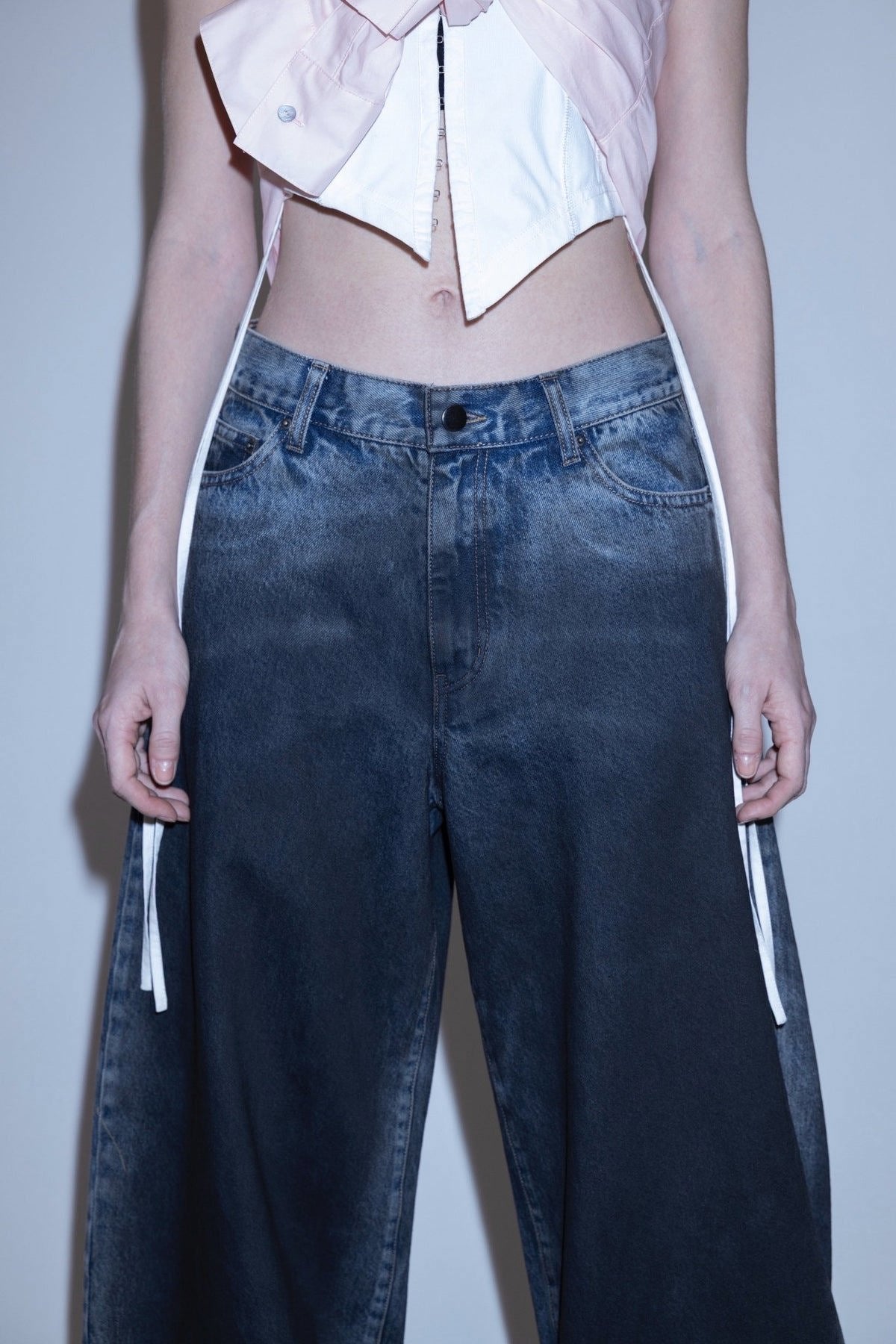 Angle denim pants