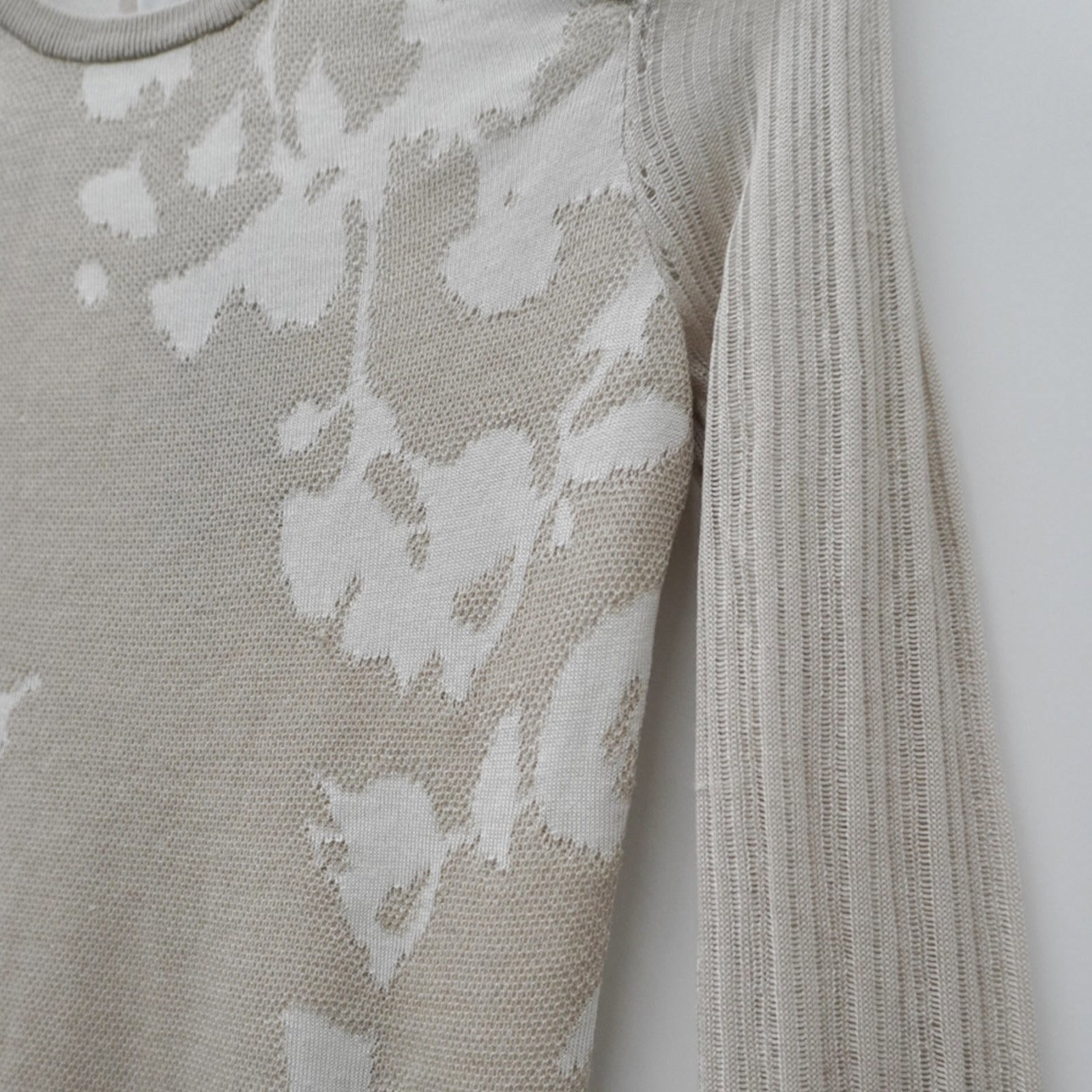 UNDER THE SHADOW SWEATER_KAKHI