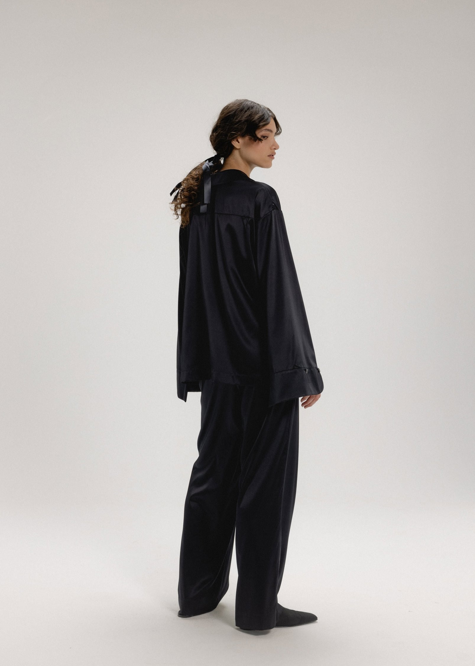 The Signature Silk Shirt in Black