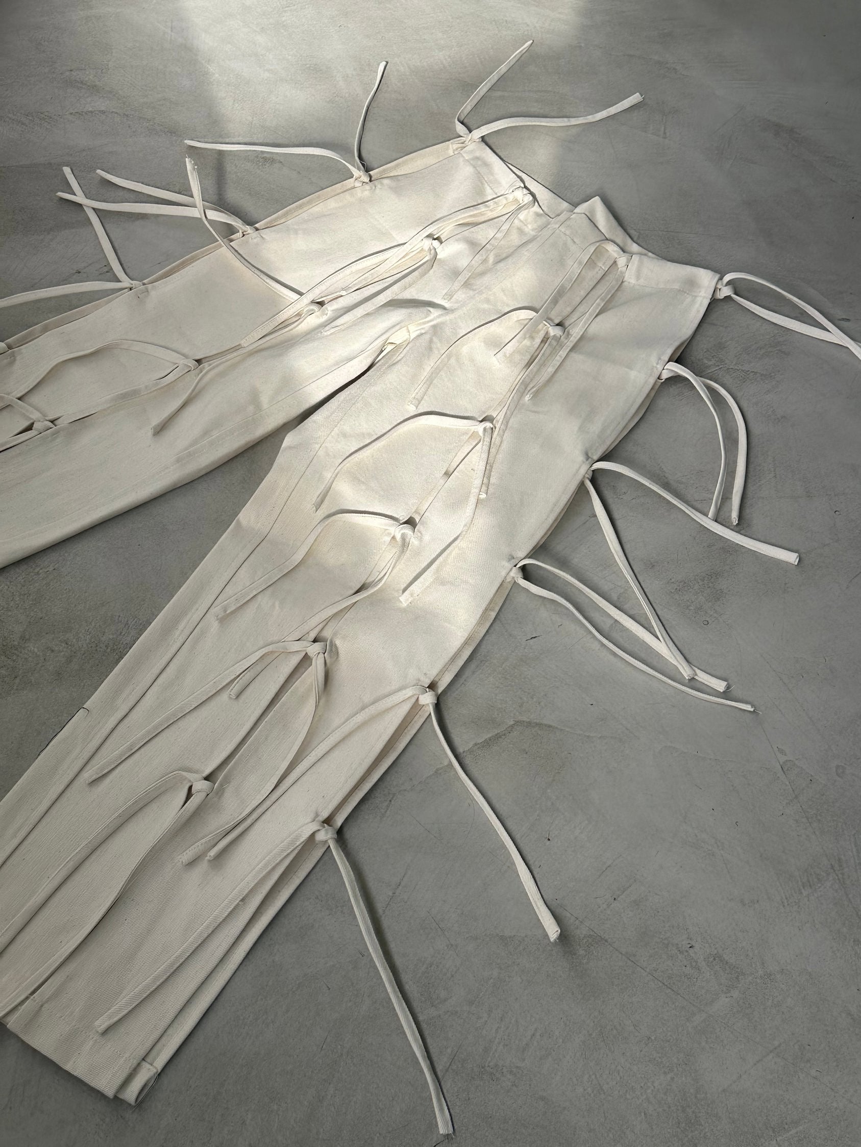 straps, knots and secrets pants